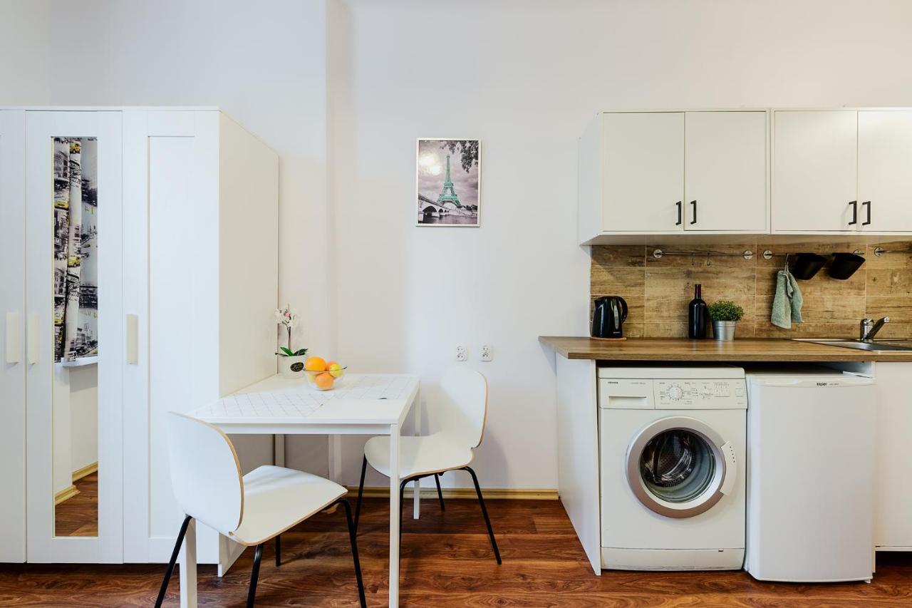 Delux1 Apartment